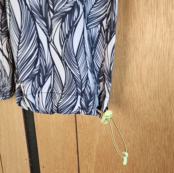 Kavu L Quick Dry Joggers Ink Leaf Print - Picture 3 of 3